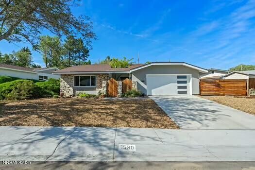 Property Photo: 1530 Geary Street NV 89503