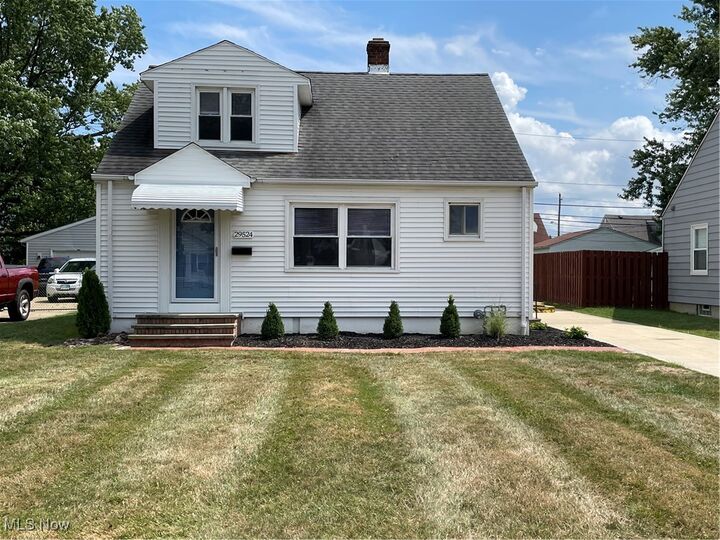 29524 Bruce Drive  Eastlake OH 44095 photo
