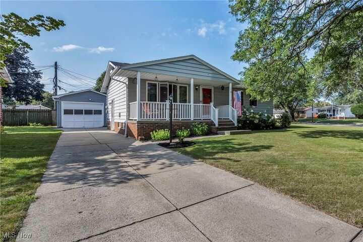 Property Photo:  921 Colonel Drive  OH 44109 