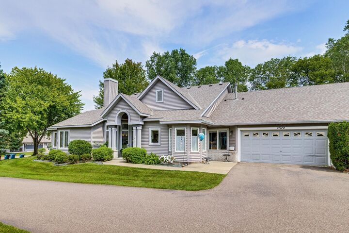 Property Photo: 2572 Sumac Ridge MN 55110