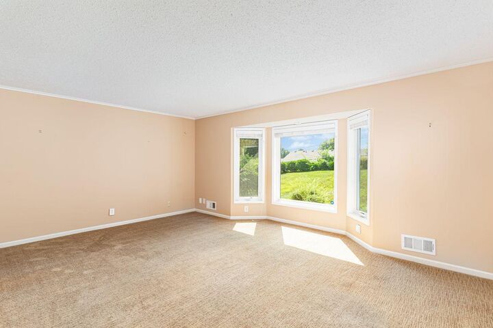 Property Photo: 13608 Wellington Crescent MN 55337