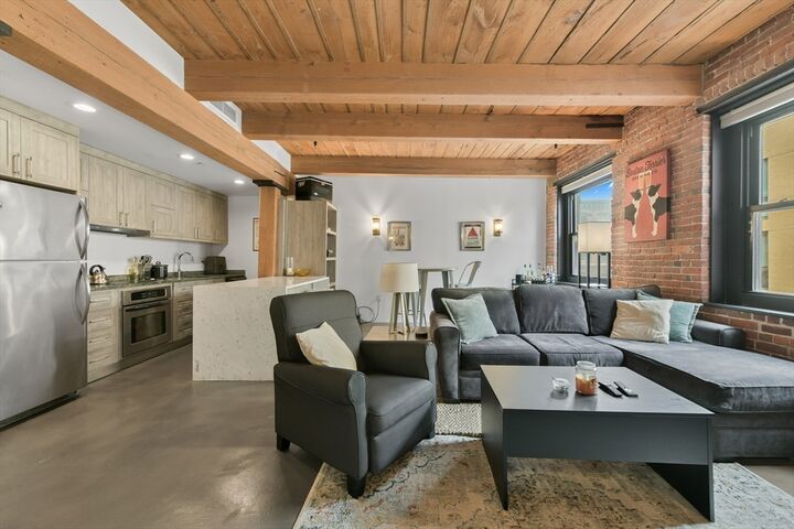 Property Photo:  90 Wareham  Street 403  MA 02118 