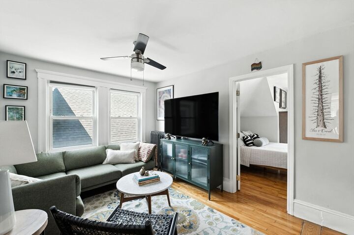 Property Photo:  65 Endicott St 3  MA 01970 