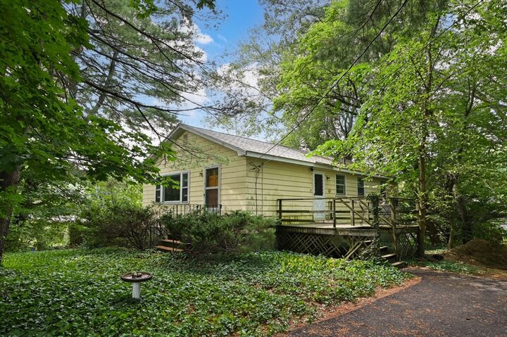 Property Photo:  4 Pine Ave  MA 01864 