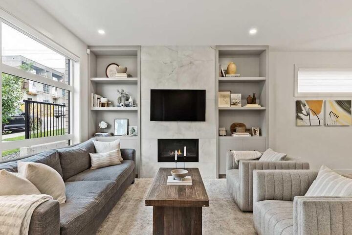 Property Photo:  1826 38 Avenue SW  AB T2T 6X8 