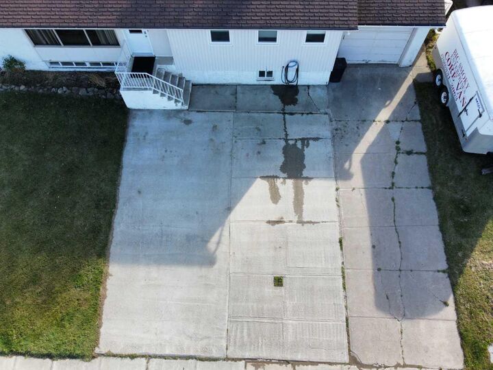 Property Photo: 525 6 Avenue AB T0H 1P0