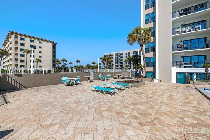 Property Photo: 770 Sundial Ct 412 FL 32548