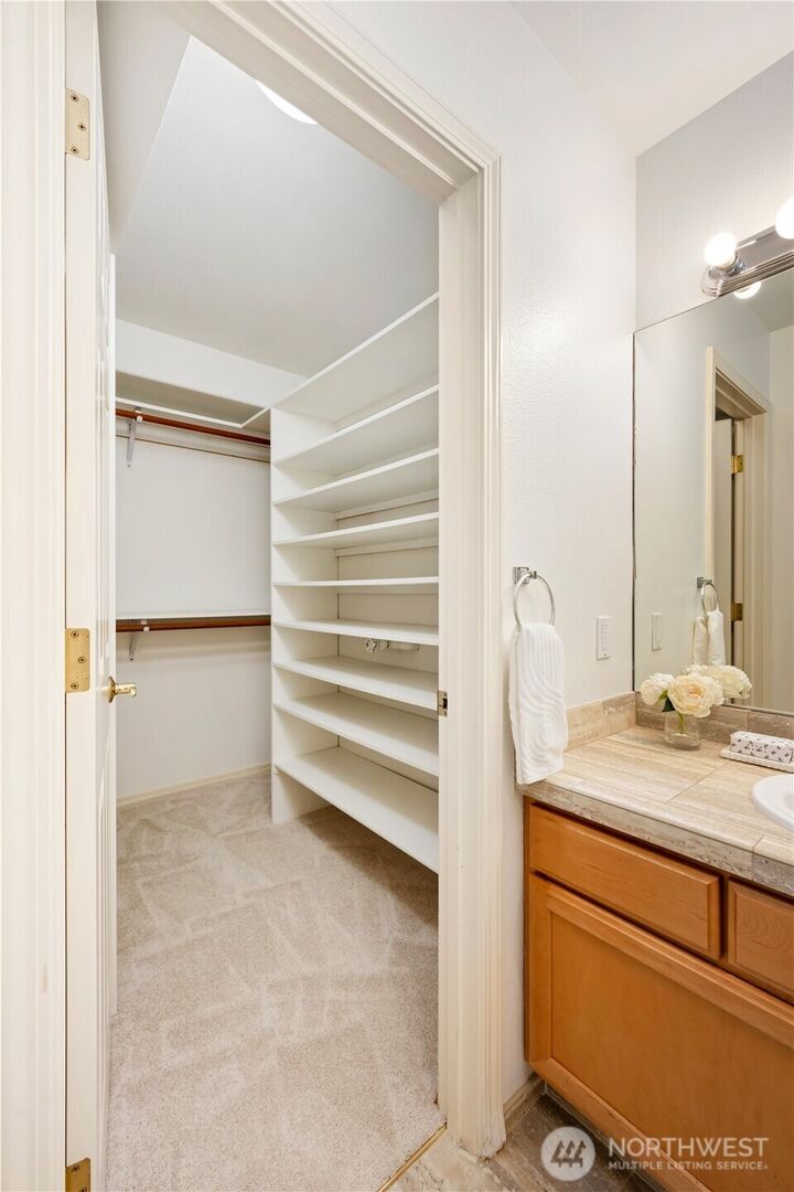 9206 NE 126th Place  Kirkland WA 98034 photo