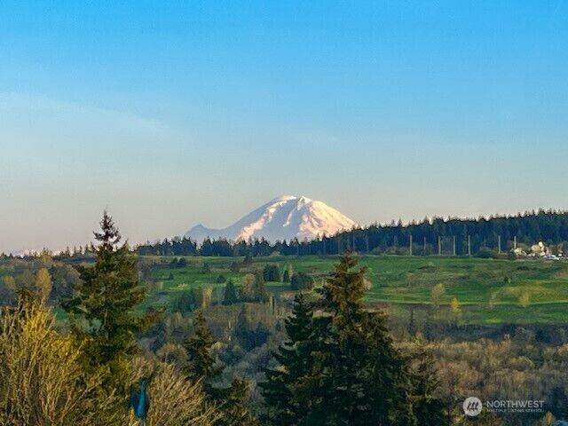 Property Photo:  5609  145th Avenue SE  WA 98006 