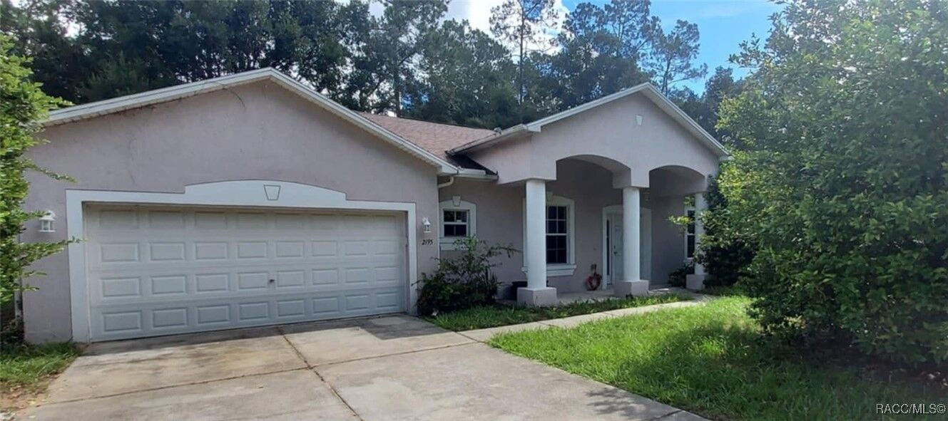 Property Photo:  2195 W Summer Place  FL 34434 