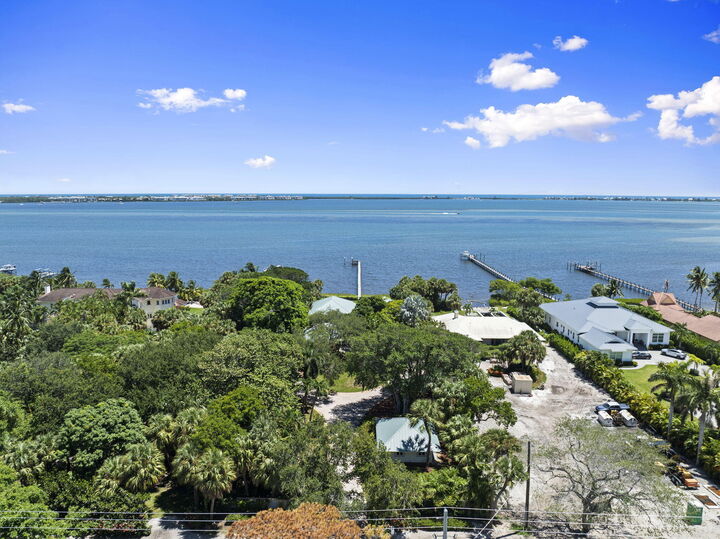 Property Photo: 76 S Sewalls Point Road FL 34996
