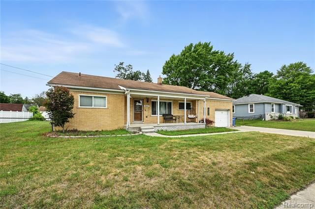 Property Photo: 28069 Revere Ave Street MI 48092
