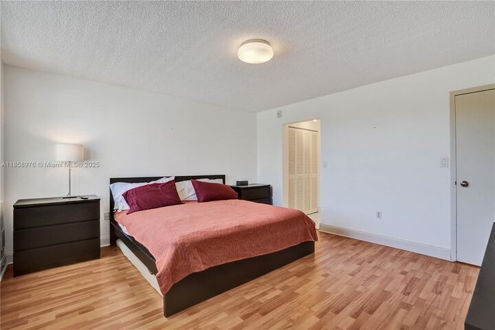 Property Photo: 17800 Atlantic Blvd 301 FL 33160