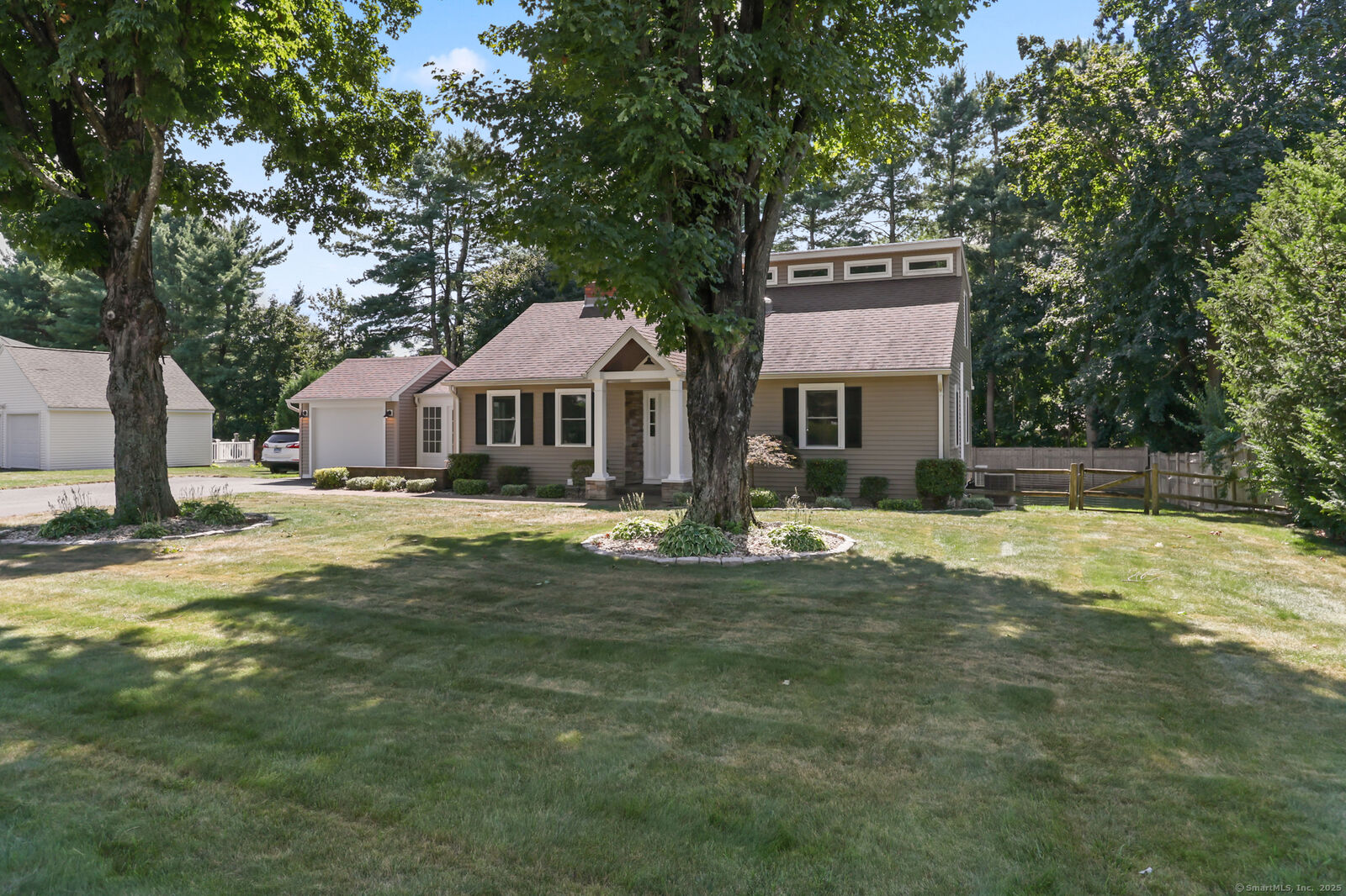 Property Photo:  199 Firetown Road  CT 06070 