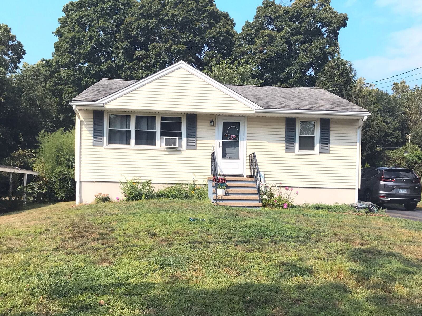 Property Photo: 46 Harrison Drive CT 06514