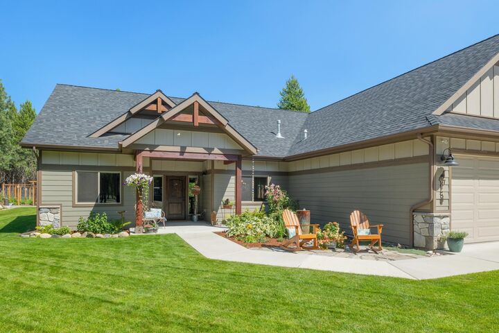Property Photo: 23204 N Costilla Ln ID 83858