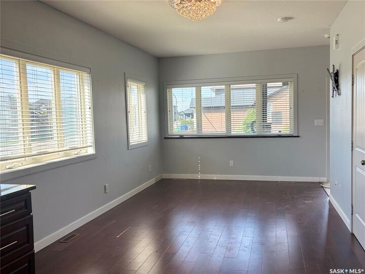 Property Photo:  1703 Patrick Crescent 8  SK S7W 0G1 