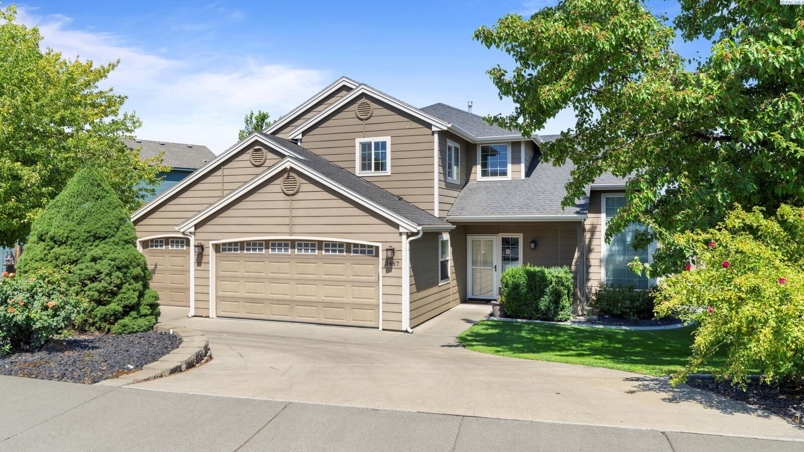 Property Photo:  3467 S Dennis Street  WA 99337 