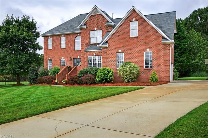 Property Photo: 1204 Davenport Court NC 27284