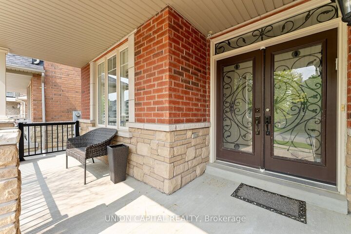 Photo de la propriété: 57 Routledge Drive ON L4E 0C4