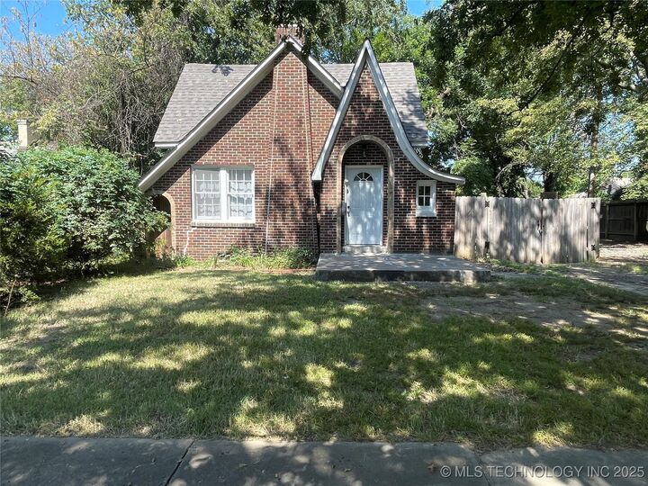 319 S 15th Street  Muskogee OK 74401 photo