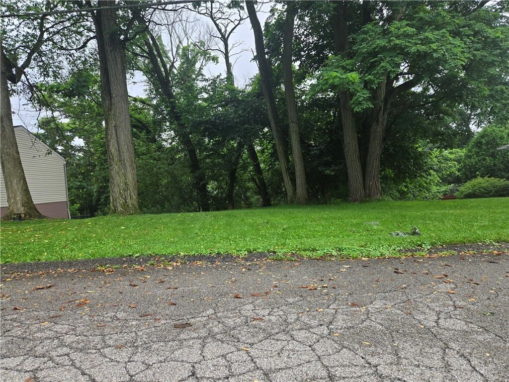 Property Photo:  0 Stevens St  PA 15137 