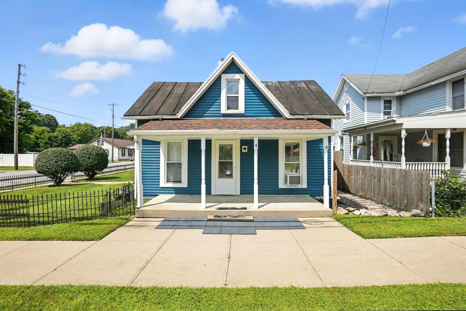 Property Photo:  4 E Main Street  OH 45319 