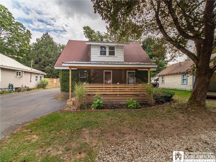 2868 West Avenue  Greenhurst NY 14742 photo