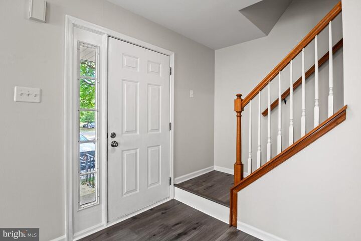 Property Photo:  101 Newport Court  PA 19438 