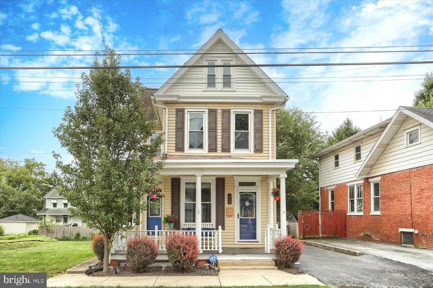 Property Photo: 304 11th Street PA 17070