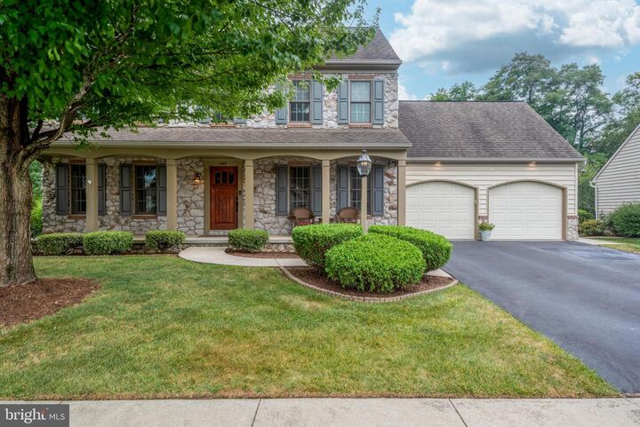 448 Nursery Drive N  Mechanicsburg PA 17055 photo