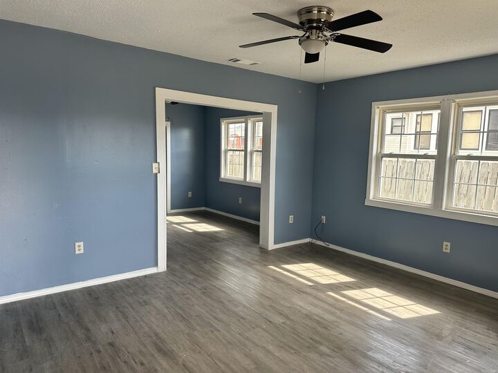 Property Photo: 304 N St Joseph AR 72110
