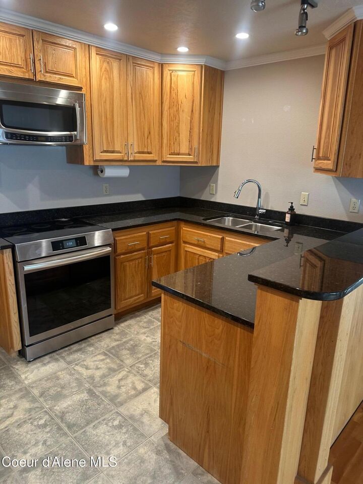 Property Photo:  90 Blue Spruce Ln  ID 83856 