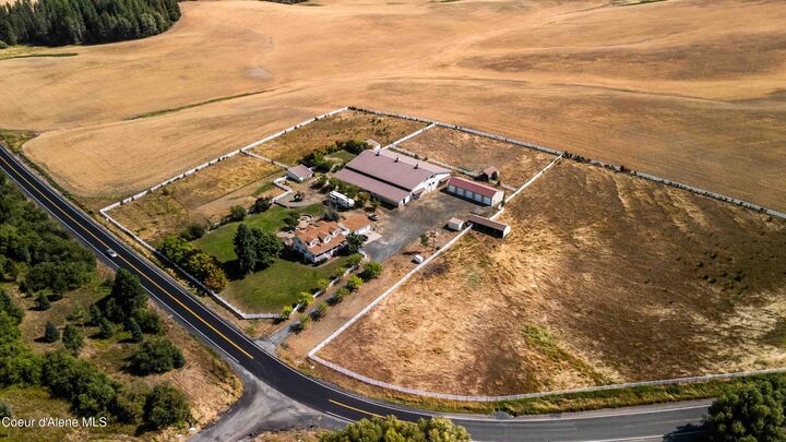 Property Photo:  18850 W Elder Rd  ID 83876 