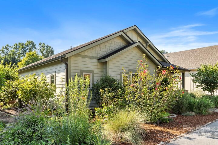 Property Photo: 45 Verde Drive NC 28806
