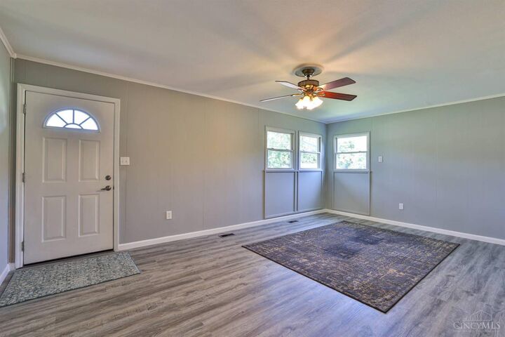 Property Photo: 9514 Ridgemoor Avenue OH 45231