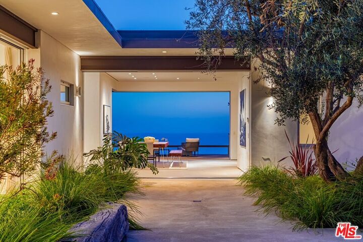 Property Photo:  32554 Pacific Coast Hwy  CA 90265 