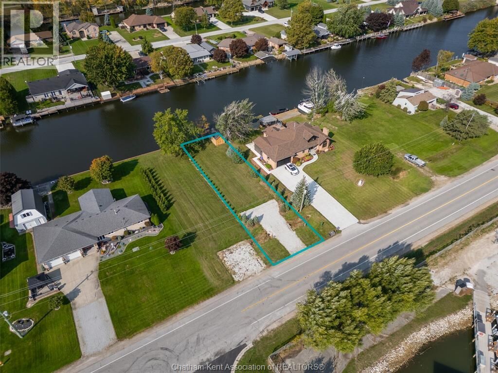Property Photo:  705 Tisdelle Drive  ON N0P 2L0 