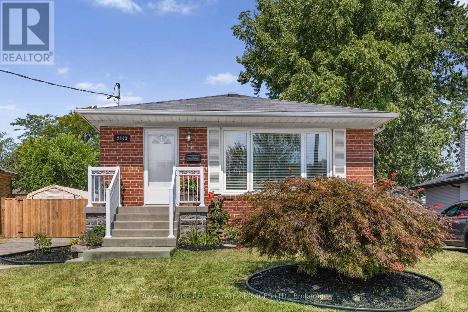 Photo de la propriété: 2143 Mountainside Drive ON L7P 1B3