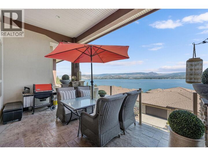 Property Photo:  2493 Casa Palmero Drive 4  BC V1Z 4C6 