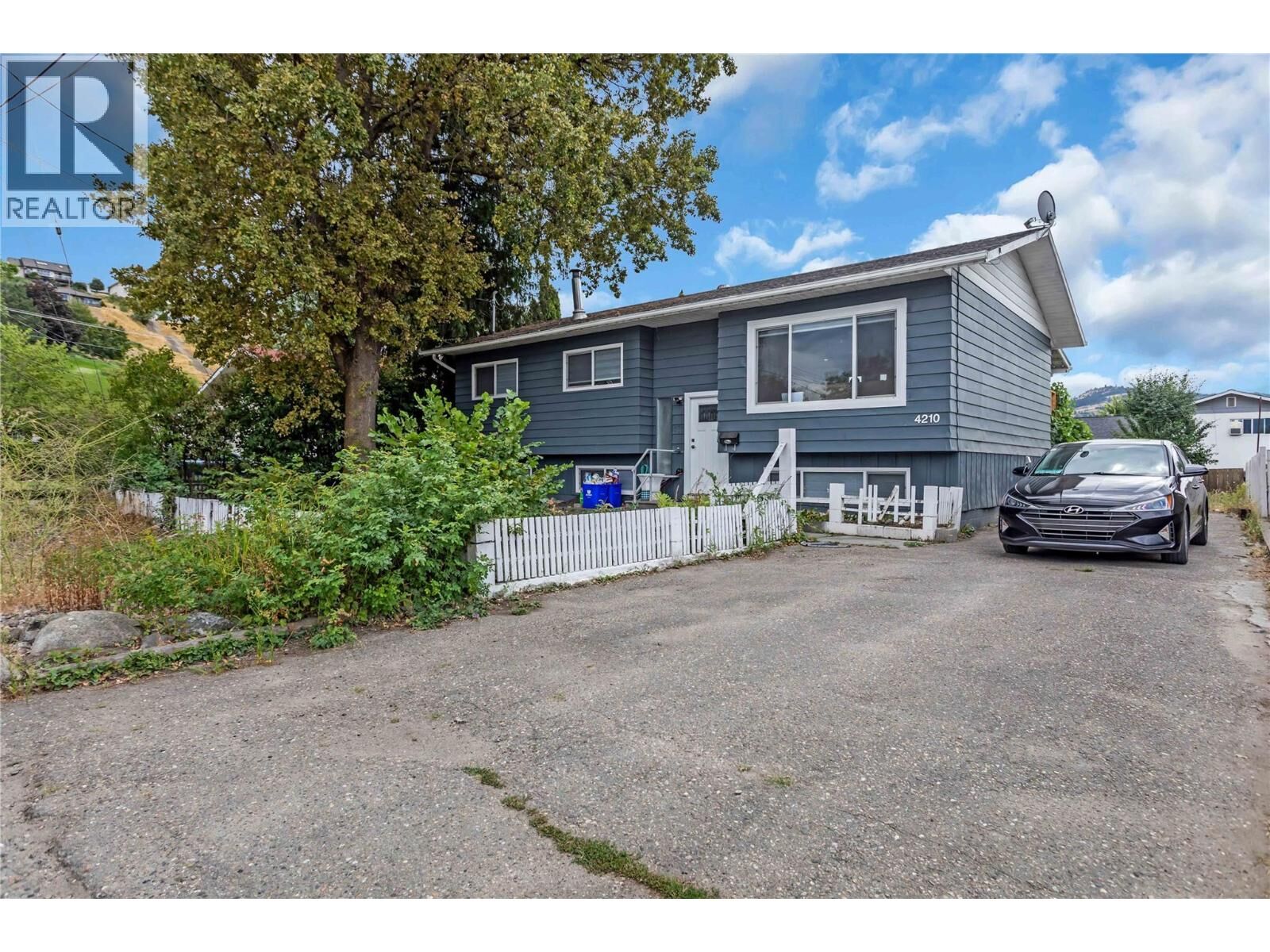Property Photo: 4210 17 Avenue BC V1T 7K8
