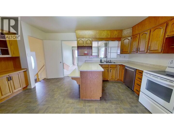 Property Photo:  62 Princess Crescent  BC V1J 2R6 