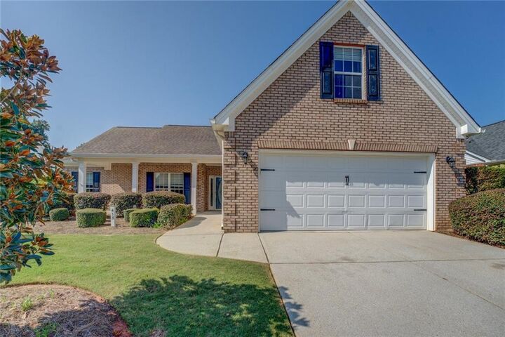 Property Photo: 413 Crossroads Drive GA 30025