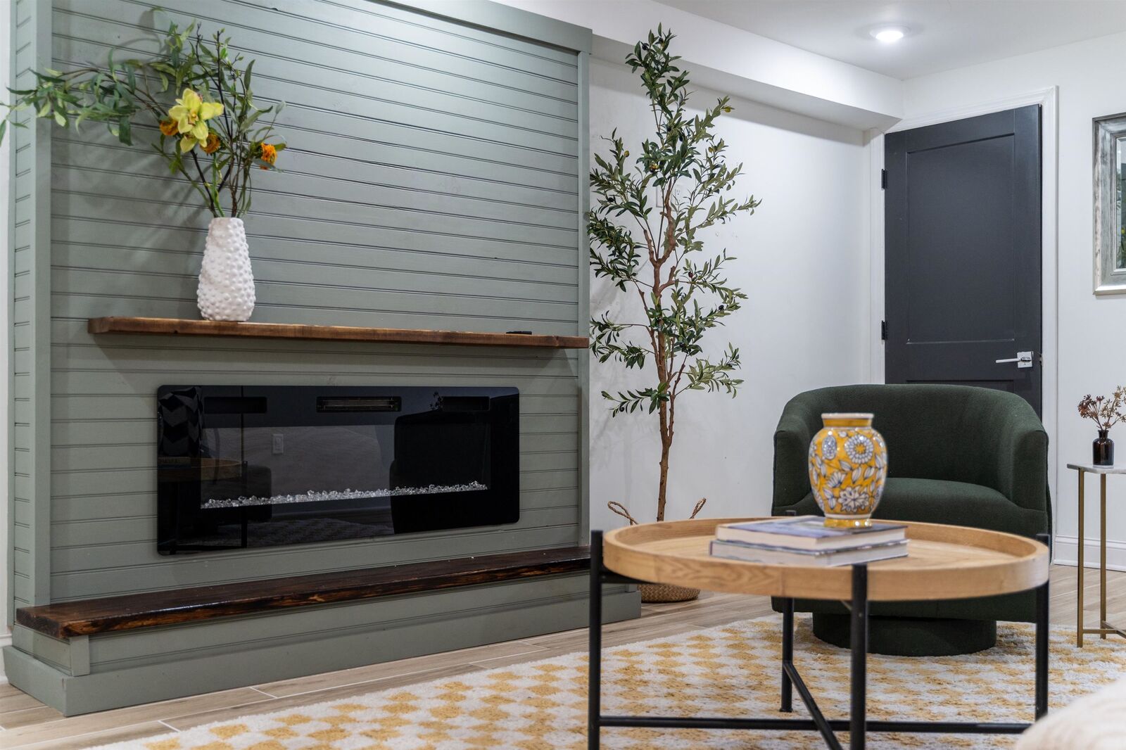 Property Photo:  201 Zabriskie St 1  NJ 07307 