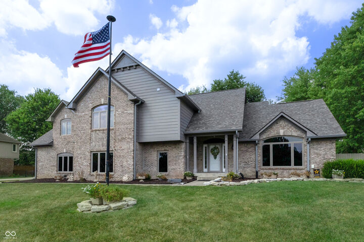 Property Photo:  5560 Salem Drive N  IN 46033 