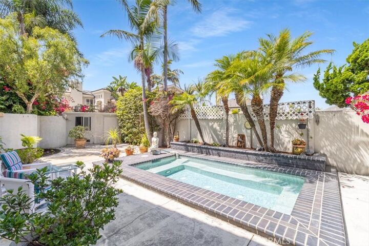 Property Photo:  17182 Hillside Circle  CA 92649 