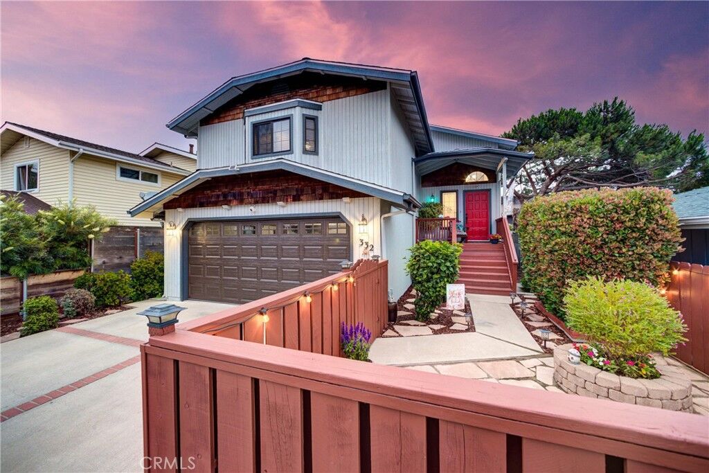 Property Photo:  332 Grove Street  CA 93402 