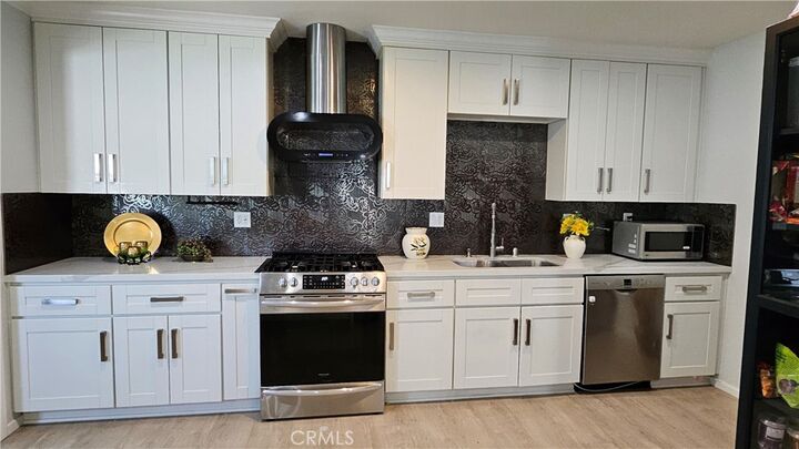 17912 Gridley Road  Artesia CA 90701 photo