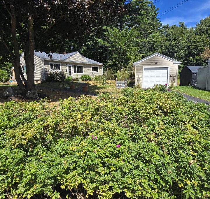 Property Photo: 64 Laurier Street ME 04240