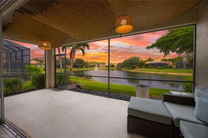 Property Photo:  1465 Serrano Cir  FL 34105 